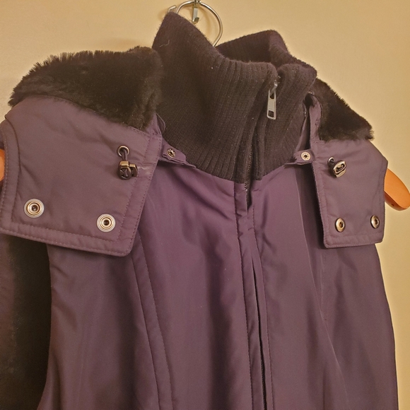 ANN TAYLOR black puffy vest SIZE S - Picture 7 of 9